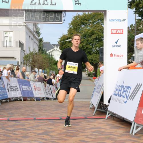 31.08.2025 - 21. Blankeneser Heldenlauf Strokosch-Dieckow http://msf.ph/oto/8643026 31.08.2025 10:13:01 Ziel 2239 meine-sportfotos.de