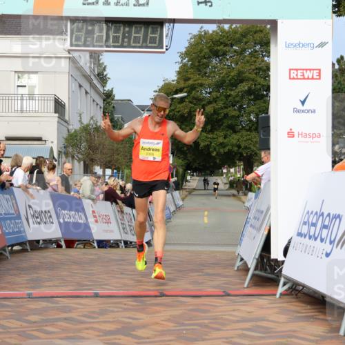 31.08.2025 - 21. Blankeneser Heldenlauf Strokosch-Dieckow http://msf.ph/oto/8643137 31.08.2025 10:12:47 Ziel 2358 meine-sportfotos.de