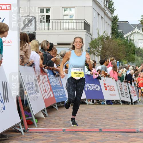 31.08.2025 - 21. Blankeneser Heldenlauf Strokosch-Dieckow http://msf.ph/oto/8643179 31.08.2025 10:25:03 Ziel 2398, 2183, 2384, 2496, 2717, 2285, 2286, 2331 meine-sportfotos.de