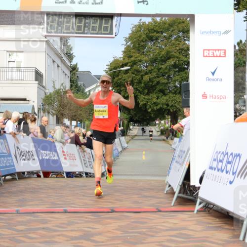 31.08.2025 - 21. Blankeneser Heldenlauf Strokosch-Dieckow http://msf.ph/oto/8643181 31.08.2025 10:12:47 Ziel 2358 meine-sportfotos.de