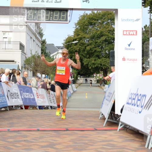 31.08.2025 - 21. Blankeneser Heldenlauf Strokosch-Dieckow http://msf.ph/oto/8643203 31.08.2025 10:12:47 Ziel 2358 meine-sportfotos.de