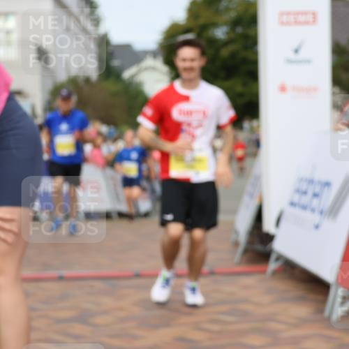 31.08.2025 - 21. Blankeneser Heldenlauf Strokosch-Dieckow http://msf.ph/oto/8643212 31.08.2025 10:24:56 Ziel 2151, 2049, 2733, 2398, 2428, 2384, 2496 meine-sportfotos.de