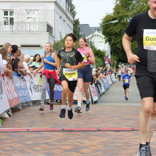 31.08.2025 - 21. Blankeneser Heldenlauf Strokosch-Dieckow http://msf.ph/oto/8643377 31.08.2025 10:24:50 Ziel 2151, 2049, 2733, 2428 meine-sportfotos.de