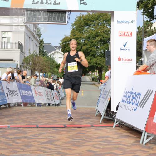 31.08.2025 - 21. Blankeneser Heldenlauf Strokosch-Dieckow http://msf.ph/oto/8643387 31.08.2025 10:12:04 Ziel 2297 meine-sportfotos.de