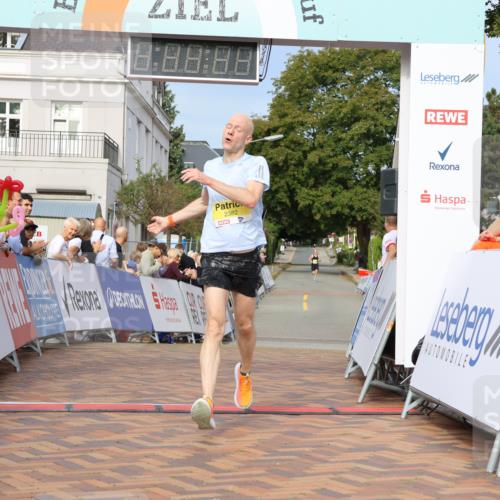 31.08.2025 - 21. Blankeneser Heldenlauf Strokosch-Dieckow http://msf.ph/oto/8643465 31.08.2025 10:11:51 Ziel 2382 meine-sportfotos.de