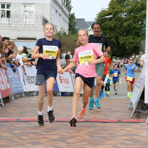 31.08.2025 - 21. Blankeneser Heldenlauf Strokosch-Dieckow http://msf.ph/oto/8643681 31.08.2025 10:24:31 Ziel 2698, 2386, 2325, 2587, 2523, 2662 meine-sportfotos.de