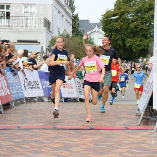 31.08.2025 - 21. Blankeneser Heldenlauf Strokosch-Dieckow http://msf.ph/oto/8643772 31.08.2025 10:24:31 Ziel 2698, 2386, 2325, 2587, 2523, 2662 meine-sportfotos.de