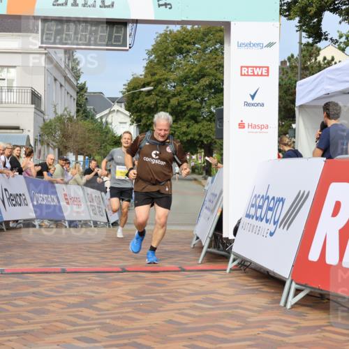 31.08.2025 - 21. Blankeneser Heldenlauf Strokosch-Dieckow http://msf.ph/oto/8643809 31.08.2025 10:11:32 Ziel 2675 meine-sportfotos.de