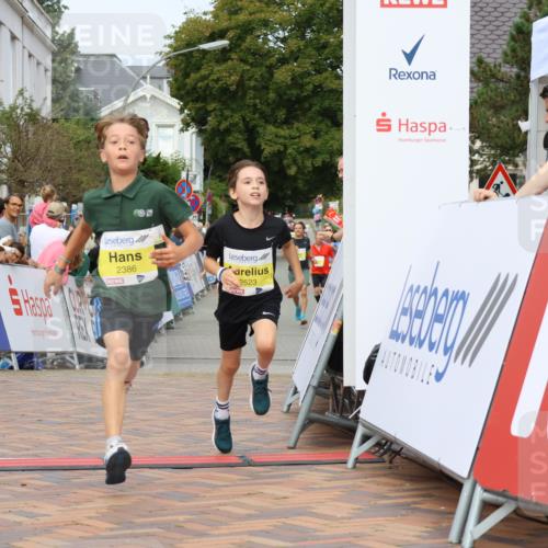 31.08.2025 - 21. Blankeneser Heldenlauf Strokosch-Dieckow http://msf.ph/oto/8643885 31.08.2025 10:24:24 Ziel 2386, 2523 meine-sportfotos.de