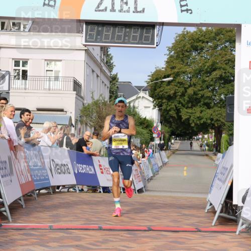 31.08.2025 - 21. Blankeneser Heldenlauf Strokosch-Dieckow http://msf.ph/oto/8644273 31.08.2025 10:10:30 Ziel 2550 meine-sportfotos.de
