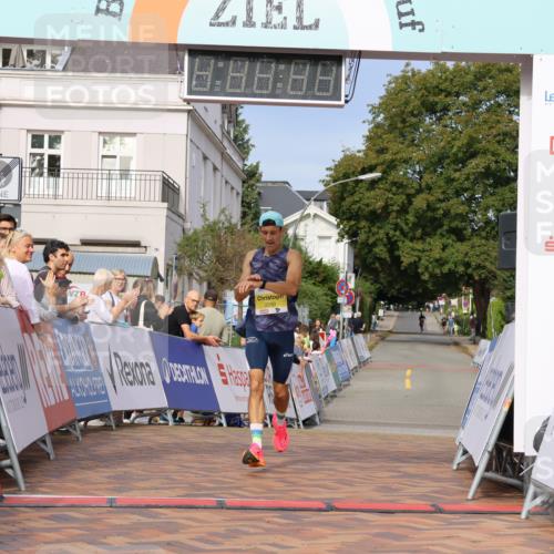 31.08.2025 - 21. Blankeneser Heldenlauf Strokosch-Dieckow http://msf.ph/oto/8644289 31.08.2025 10:10:30 Ziel 2550 meine-sportfotos.de