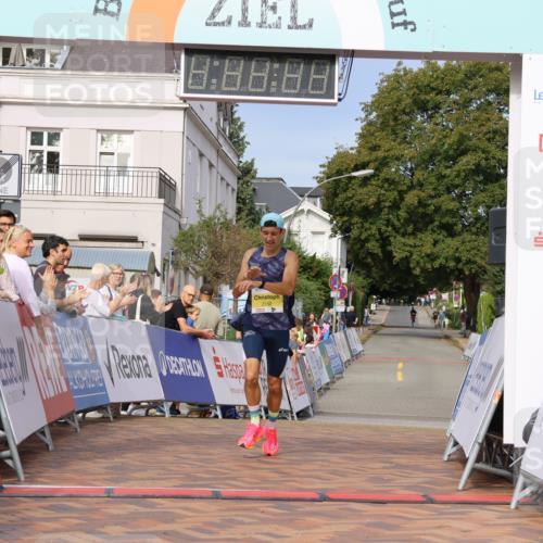 31.08.2025 - 21. Blankeneser Heldenlauf Strokosch-Dieckow http://msf.ph/oto/8644295 31.08.2025 10:10:30 Ziel 2550 meine-sportfotos.de