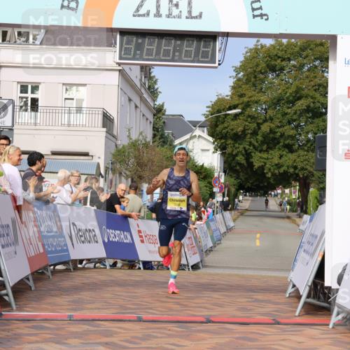 31.08.2025 - 21. Blankeneser Heldenlauf Strokosch-Dieckow http://msf.ph/oto/8644310 31.08.2025 10:10:29 Ziel 2550 meine-sportfotos.de