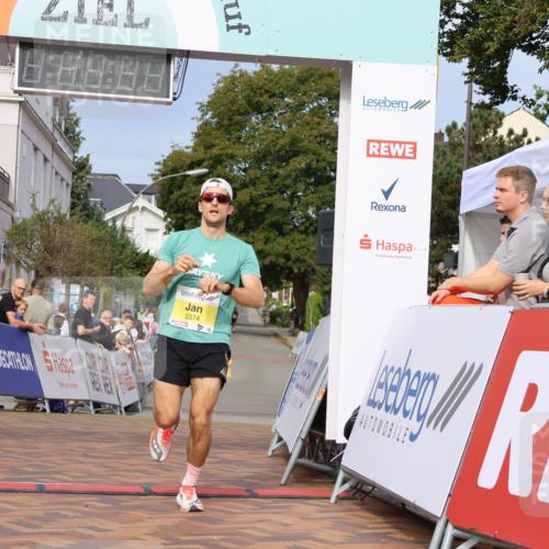 31.08.2025 - 21. Blankeneser Heldenlauf Strokosch-Dieckow http://msf.ph/oto/8644357 31.08.2025 10:10:11 Ziel 2374 meine-sportfotos.de