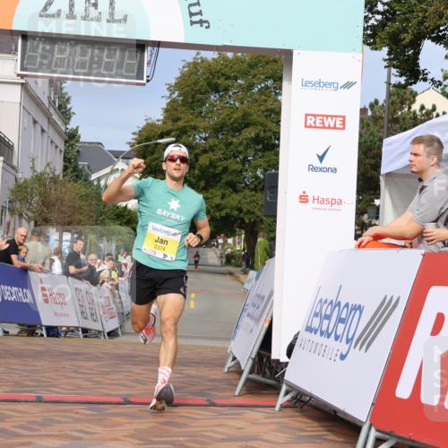 31.08.2025 - 21. Blankeneser Heldenlauf Strokosch-Dieckow http://msf.ph/oto/8644373 31.08.2025 10:10:11 Ziel 2374 meine-sportfotos.de