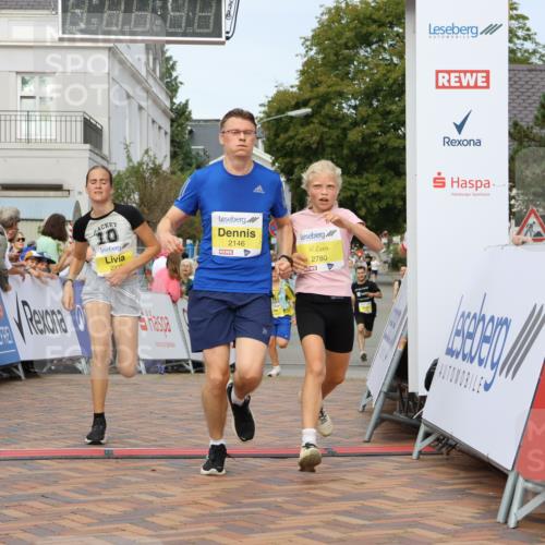 31.08.2025 - 21. Blankeneser Heldenlauf Strokosch-Dieckow http://msf.ph/oto/8644607 31.08.2025 10:23:45 Ziel 2626, 2780, 2184, 2373, 2618, 2237, 2146 meine-sportfotos.de