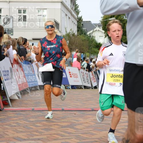 31.08.2025 - 21. Blankeneser Heldenlauf Strokosch-Dieckow http://msf.ph/oto/8644693 31.08.2025 10:23:38 Ziel 2186, 2071, 2284, 2618 meine-sportfotos.de