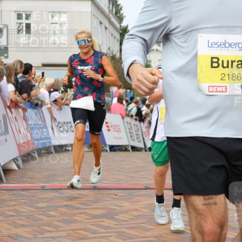 31.08.2025 - 21. Blankeneser Heldenlauf Strokosch-Dieckow http://msf.ph/oto/8644713 31.08.2025 10:23:38 Ziel 2186, 2071, 2284, 2618 meine-sportfotos.de