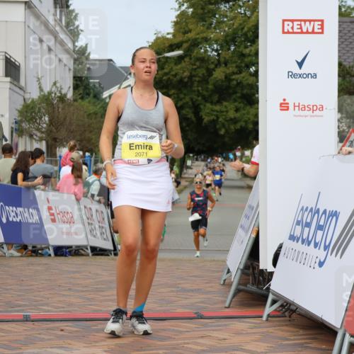 31.08.2025 - 21. Blankeneser Heldenlauf Strokosch-Dieckow http://msf.ph/oto/8644808 31.08.2025 10:23:33 Ziel 2186, 2525, 2471, 2071, 2284, 2618 meine-sportfotos.de