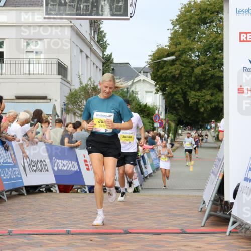 31.08.2025 - 21. Blankeneser Heldenlauf Strokosch-Dieckow http://msf.ph/oto/8644937 31.08.2025 10:23:25 Ziel 2508, 2643, 2525, 2471 meine-sportfotos.de