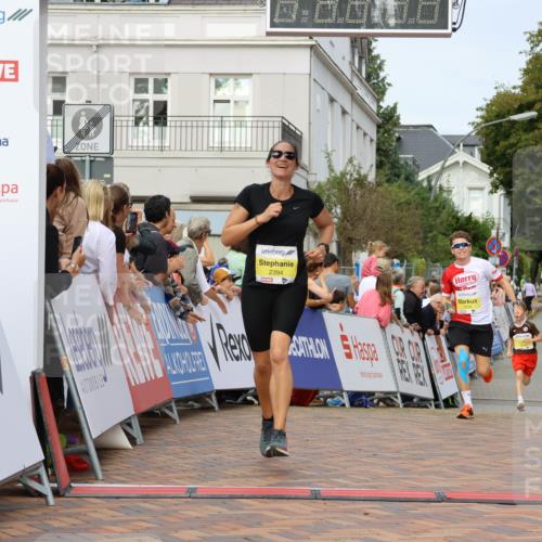 31.08.2025 - 21. Blankeneser Heldenlauf Strokosch-Dieckow http://msf.ph/oto/8645062 31.08.2025 10:23:15 Ziel 2293, 2508, 2643, 2394 meine-sportfotos.de