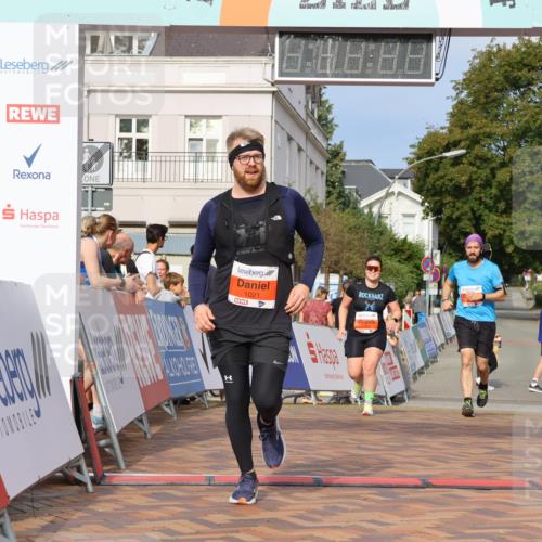 31.08.2025 - 21. Blankeneser Heldenlauf Strokosch-Dieckow http://msf.ph/oto/8645215 31.08.2025 09:58:27 Ziel 1135, 1134, 1021, 1055, 1089 meine-sportfotos.de
