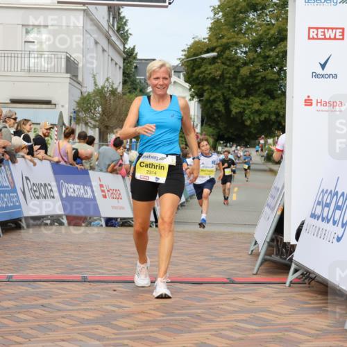 31.08.2025 - 21. Blankeneser Heldenlauf Strokosch-Dieckow http://msf.ph/oto/8645332 31.08.2025 10:22:43 Ziel 2612, 2314, 2412, 2138, 2372 meine-sportfotos.de