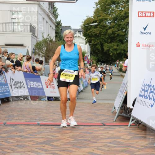 31.08.2025 - 21. Blankeneser Heldenlauf Strokosch-Dieckow http://msf.ph/oto/8645352 31.08.2025 10:22:43 Ziel 2612, 2314, 2412, 2138, 2372 meine-sportfotos.de