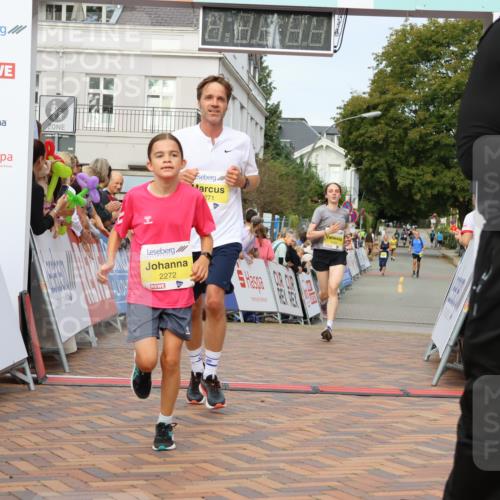 31.08.2025 - 21. Blankeneser Heldenlauf Strokosch-Dieckow http://msf.ph/oto/8646061 31.08.2025 10:21:56 Ziel 2720, 2526, 2123, 2272, 2271, 2273, 2408 meine-sportfotos.de