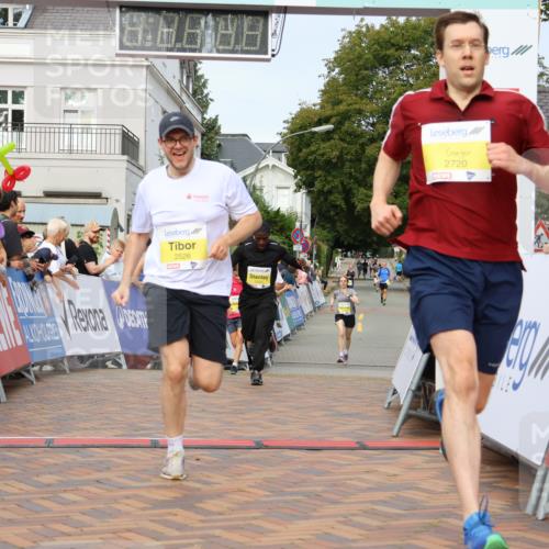 31.08.2025 - 21. Blankeneser Heldenlauf Strokosch-Dieckow http://msf.ph/oto/8646181 31.08.2025 10:21:52 Ziel 2720, 2526, 2123, 2272, 2271, 2273 meine-sportfotos.de