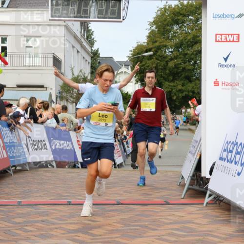 31.08.2025 - 21. Blankeneser Heldenlauf Strokosch-Dieckow http://msf.ph/oto/8646242 31.08.2025 10:21:51 Ziel 2720, 2526, 2123, 2272, 2271, 2273 meine-sportfotos.de