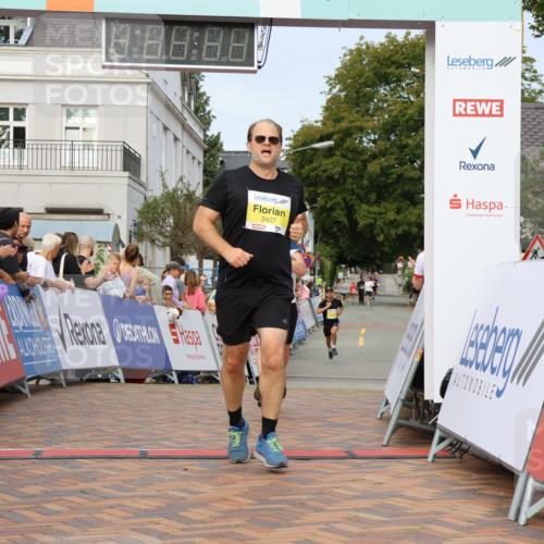 31.08.2025 - 21. Blankeneser Heldenlauf Strokosch-Dieckow http://msf.ph/oto/8646354 31.08.2025 10:21:29 Ziel 2738, 2392, 2427, 2051 meine-sportfotos.de