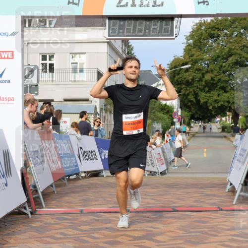 31.08.2025 - 21. Blankeneser Heldenlauf Strokosch-Dieckow http://msf.ph/oto/8646784 31.08.2025 09:51:53 Ziel 1110 meine-sportfotos.de