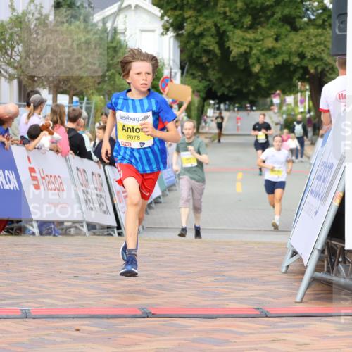 31.08.2025 - 21. Blankeneser Heldenlauf Strokosch-Dieckow http://msf.ph/oto/8647127 31.08.2025 10:20:13 Ziel 2078 meine-sportfotos.de