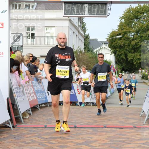 31.08.2025 - 21. Blankeneser Heldenlauf Strokosch-Dieckow http://msf.ph/oto/8647372 31.08.2025 10:19:27 Ziel 2710, 2396, 2474, 2194, 2592, 2063 meine-sportfotos.de