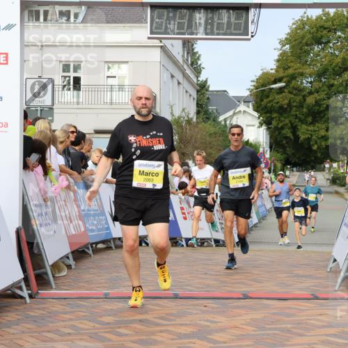 31.08.2025 - 21. Blankeneser Heldenlauf Strokosch-Dieckow http://msf.ph/oto/8647377 31.08.2025 10:19:27 Ziel 2710, 2396, 2474, 2194, 2592, 2063 meine-sportfotos.de