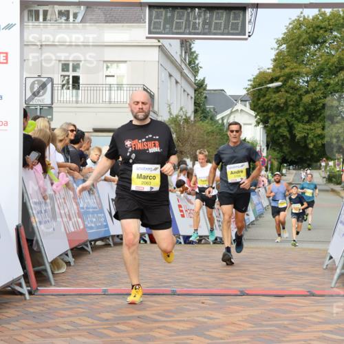 31.08.2025 - 21. Blankeneser Heldenlauf Strokosch-Dieckow http://msf.ph/oto/8647383 31.08.2025 10:19:27 Ziel 2710, 2396, 2474, 2194, 2592, 2063 meine-sportfotos.de