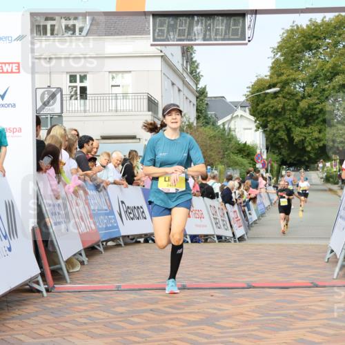 31.08.2025 - 21. Blankeneser Heldenlauf Strokosch-Dieckow http://msf.ph/oto/8647461 31.08.2025 10:19:21 Ziel 2710, 2474 meine-sportfotos.de
