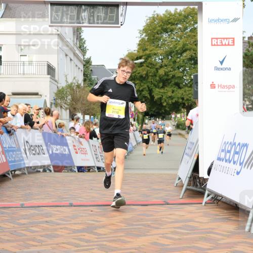 31.08.2025 - 21. Blankeneser Heldenlauf Strokosch-Dieckow http://msf.ph/oto/8647494 31.08.2025 10:19:19 Ziel 2710, 2474 meine-sportfotos.de