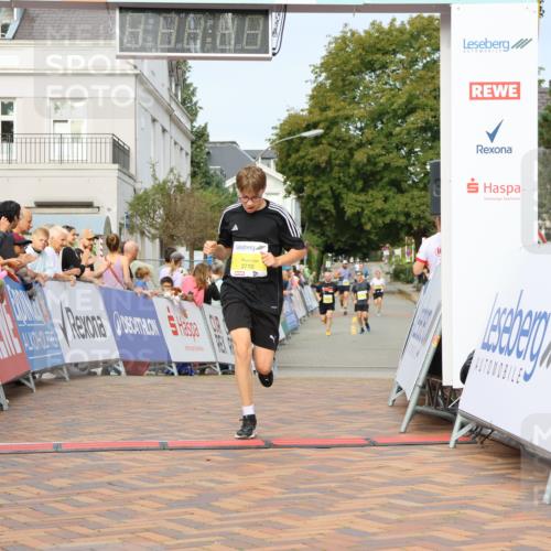 31.08.2025 - 21. Blankeneser Heldenlauf Strokosch-Dieckow http://msf.ph/oto/8647519 31.08.2025 10:19:19 Ziel 2710, 2474 meine-sportfotos.de