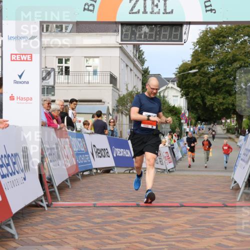 31.08.2025 - 21. Blankeneser Heldenlauf Strokosch-Dieckow http://msf.ph/oto/8647571 31.08.2025 09:49:08 Ziel 1045 meine-sportfotos.de