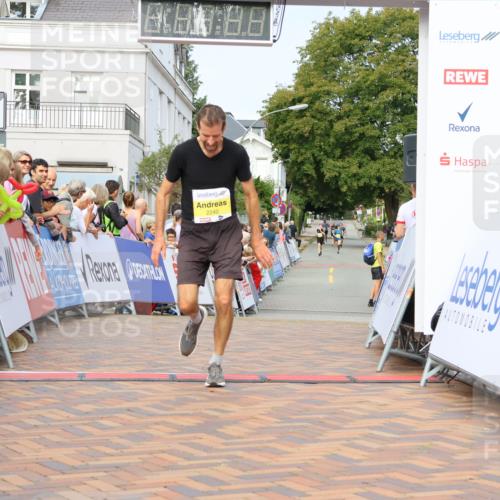 31.08.2025 - 21. Blankeneser Heldenlauf Strokosch-Dieckow http://msf.ph/oto/8647574 31.08.2025 10:19:04 Ziel 2240 meine-sportfotos.de