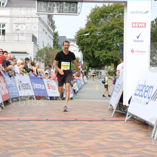 31.08.2025 - 21. Blankeneser Heldenlauf Strokosch-Dieckow http://msf.ph/oto/8647608 31.08.2025 10:19:03 Ziel 2240 meine-sportfotos.de