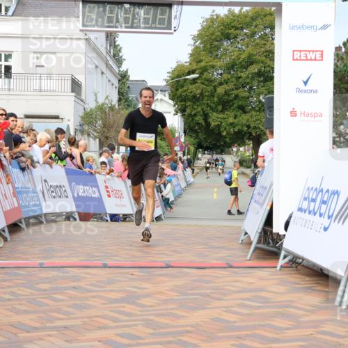 31.08.2025 - 21. Blankeneser Heldenlauf Strokosch-Dieckow http://msf.ph/oto/8647614 31.08.2025 10:19:03 Ziel 2240 meine-sportfotos.de