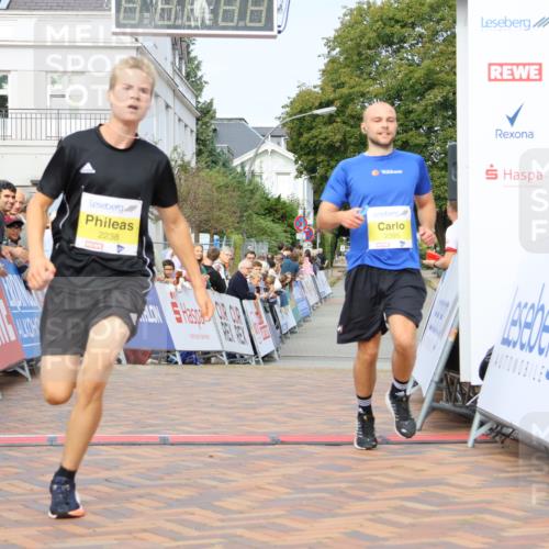 31.08.2025 - 21. Blankeneser Heldenlauf Strokosch-Dieckow http://msf.ph/oto/8647631 31.08.2025 10:18:46 Ziel 2395, 2238, 2379 meine-sportfotos.de