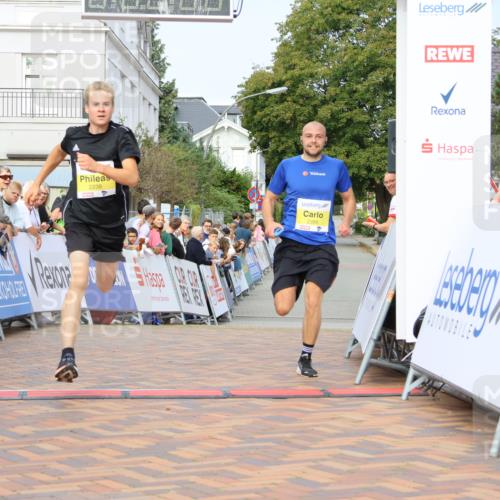 31.08.2025 - 21. Blankeneser Heldenlauf Strokosch-Dieckow http://msf.ph/oto/8647665 31.08.2025 10:18:46 Ziel 2395, 2238, 2379 meine-sportfotos.de