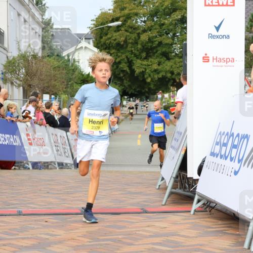 31.08.2025 - 21. Blankeneser Heldenlauf Strokosch-Dieckow http://msf.ph/oto/8647768 31.08.2025 10:18:43 Ziel 2395, 2537, 2238, 2379 meine-sportfotos.de
