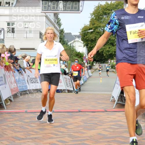 31.08.2025 - 21. Blankeneser Heldenlauf Strokosch-Dieckow http://msf.ph/oto/8648116 31.08.2025 10:18:18 Ziel 2218, 2333, 2347 meine-sportfotos.de