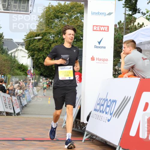 31.08.2025 - 21. Blankeneser Heldenlauf Strokosch-Dieckow http://msf.ph/oto/8648370 31.08.2025 10:17:57 Ziel 2728, 2711 meine-sportfotos.de