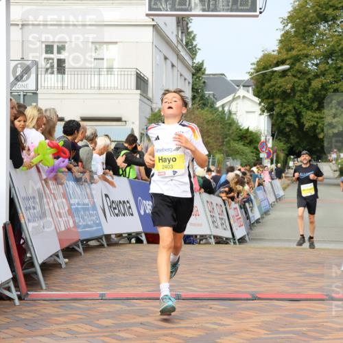 31.08.2025 - 21. Blankeneser Heldenlauf Strokosch-Dieckow http://msf.ph/oto/8648642 31.08.2025 10:17:45 Ziel 2420, 2403 meine-sportfotos.de